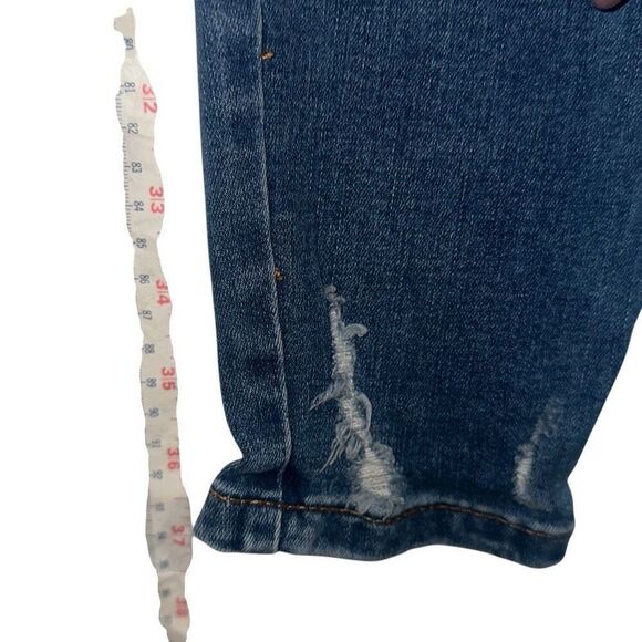 Kendall and Kylie ladies size 7/28 Jeans - Picture 12 of 12